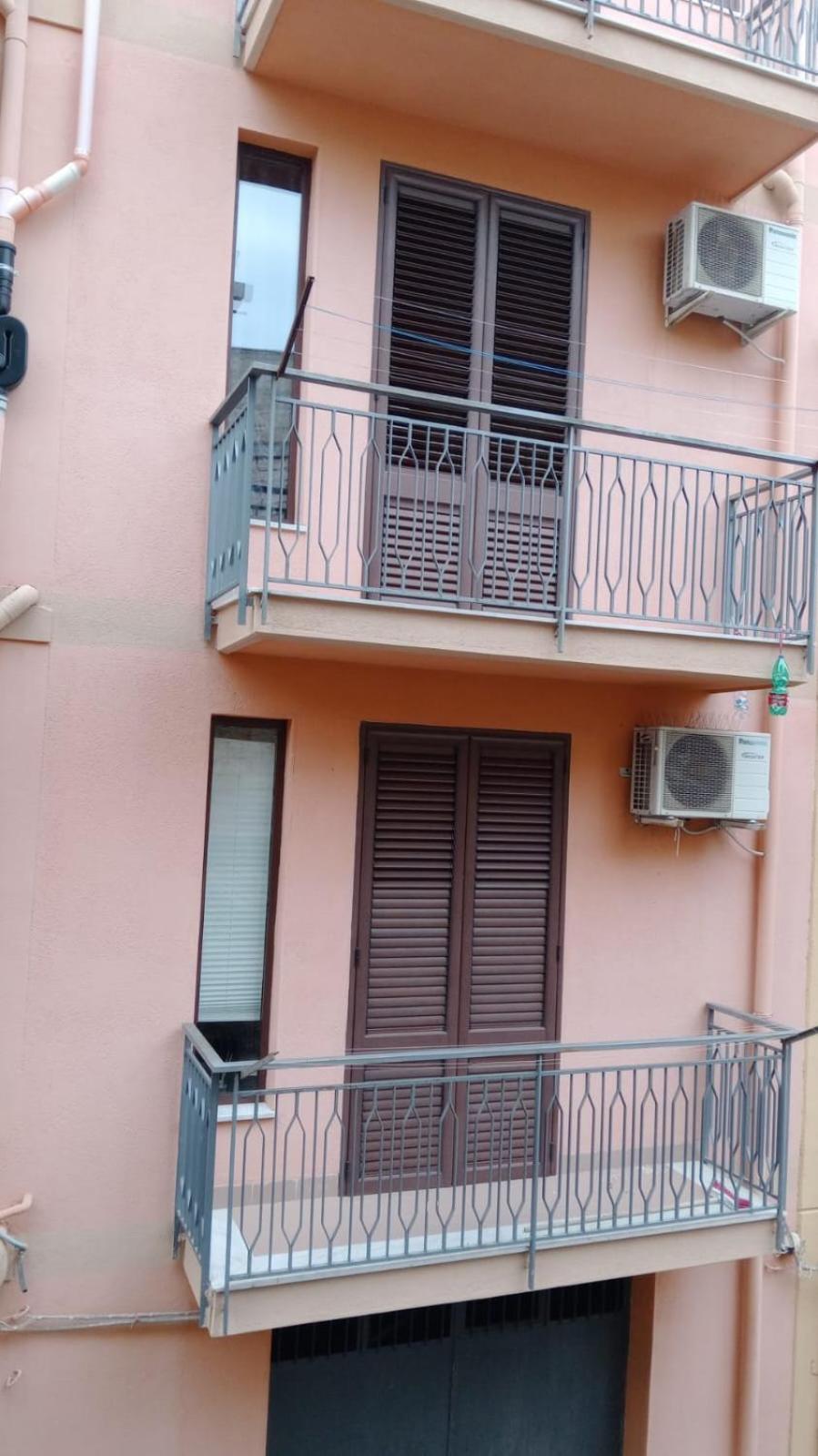 Casa Casteldaccia 2アパートメント エクステリア 写真
